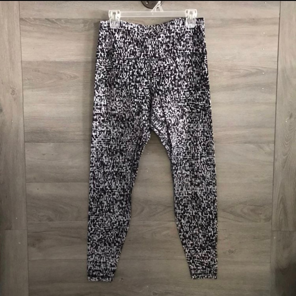 Lululemon Leggings as 12